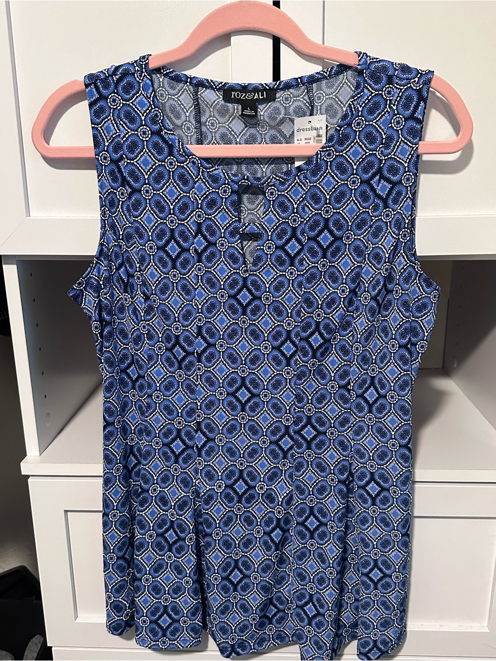 Roz & Ali Dressbarn Blue Geometric Sleeveless Tunic Top L NWT